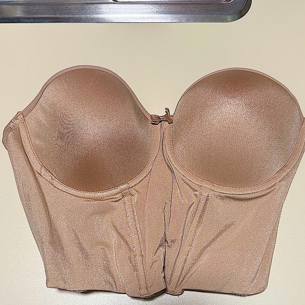 Le Mystère Seamless Strapless Bra in Tan, Size: 34C